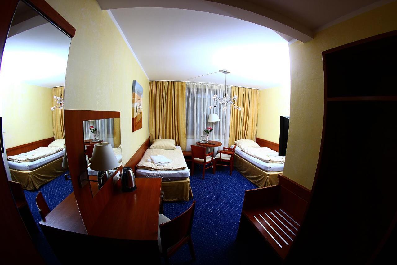 Bed and Breakfast Kardamon Żary Zimmer foto