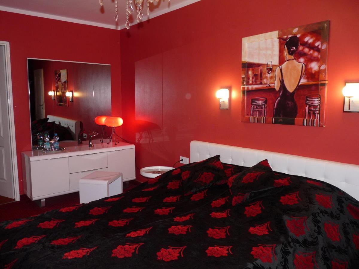 Bed and Breakfast Kardamon Żary Exterior foto